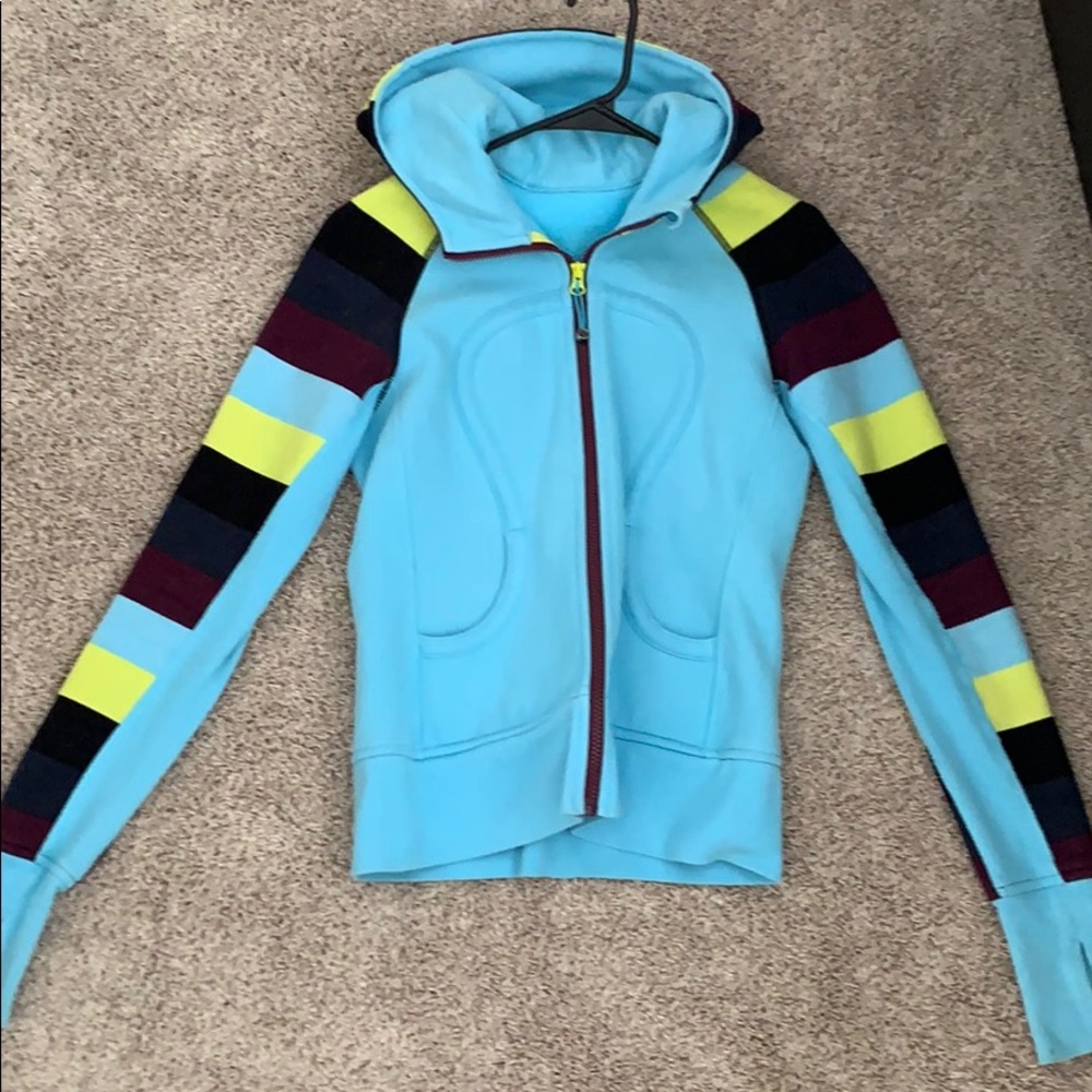 Lululemon jacket thick